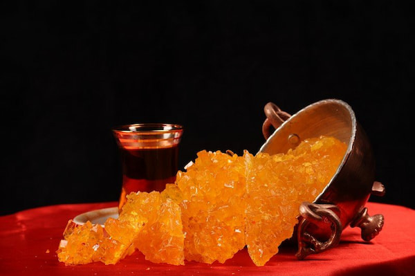 خرید و قیمت شاخه نبات زعفرانی + فروش عمده